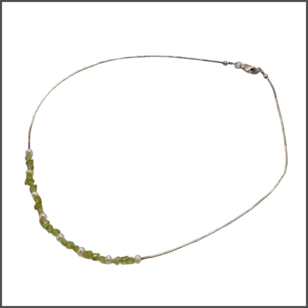 Green Beaded Necklace on Fine Wire w/ Lobster Clasp